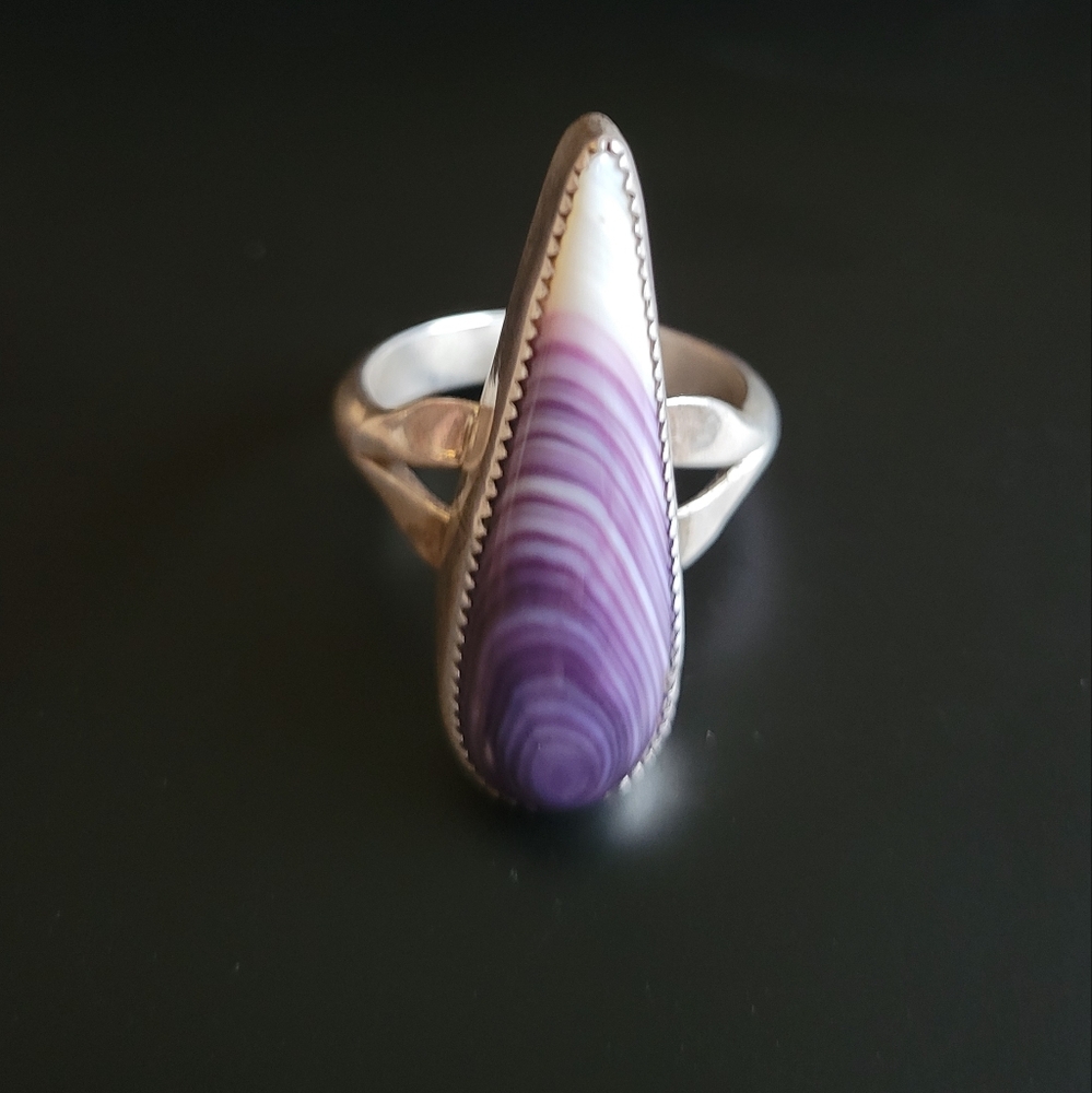 ✨ Genuine Purple Spiny Oyster Statement Ring: Size 11✨